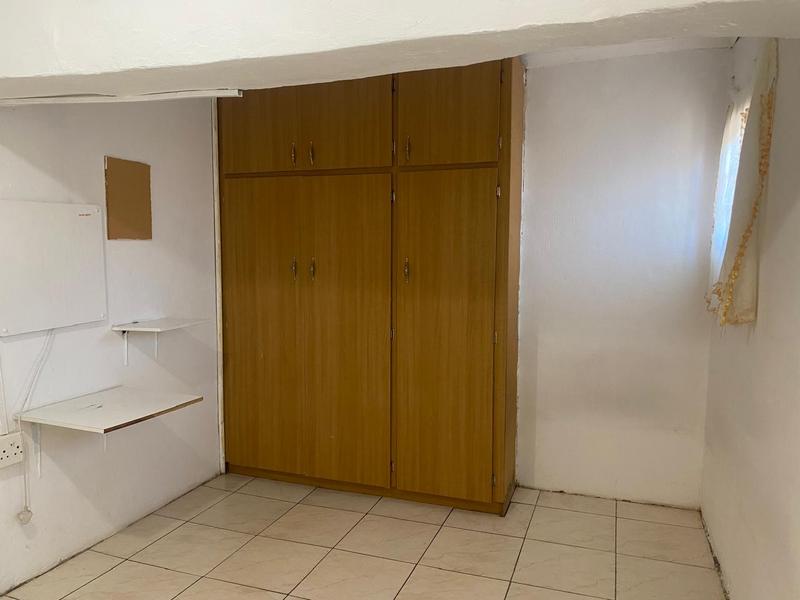 13 Bedroom Property for Sale in Madeira Park Eastern Cape